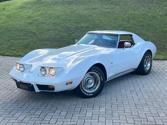 CHEVROLET CORVETTE 5.7 V8 GASOLINA STINGRAY TARGA AUTOMÁTICO CHEVROLET CORVETTE 5.7 V8 GASOLINA STINGRAY TARGA AUTOMÁTICO
